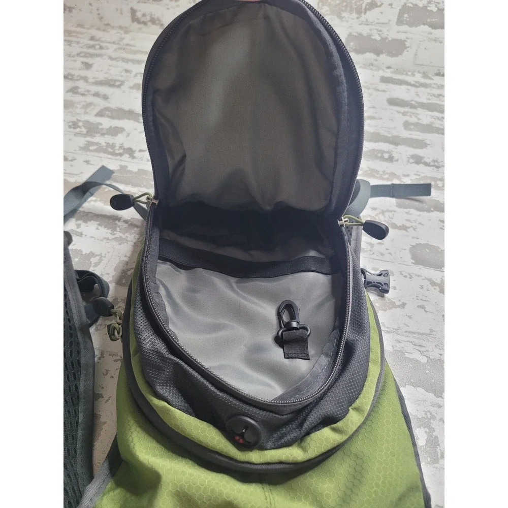 High Sierra Green Lightweight Hiking Backpack 18